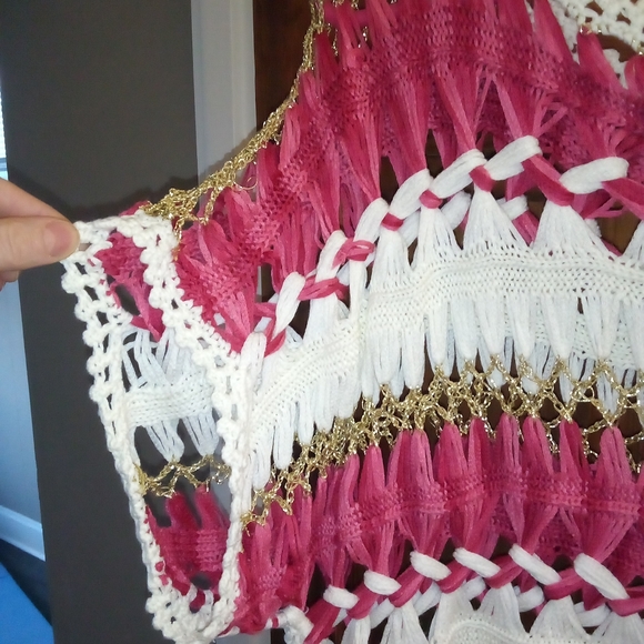 Very cute layering top - Picture 5 of 7